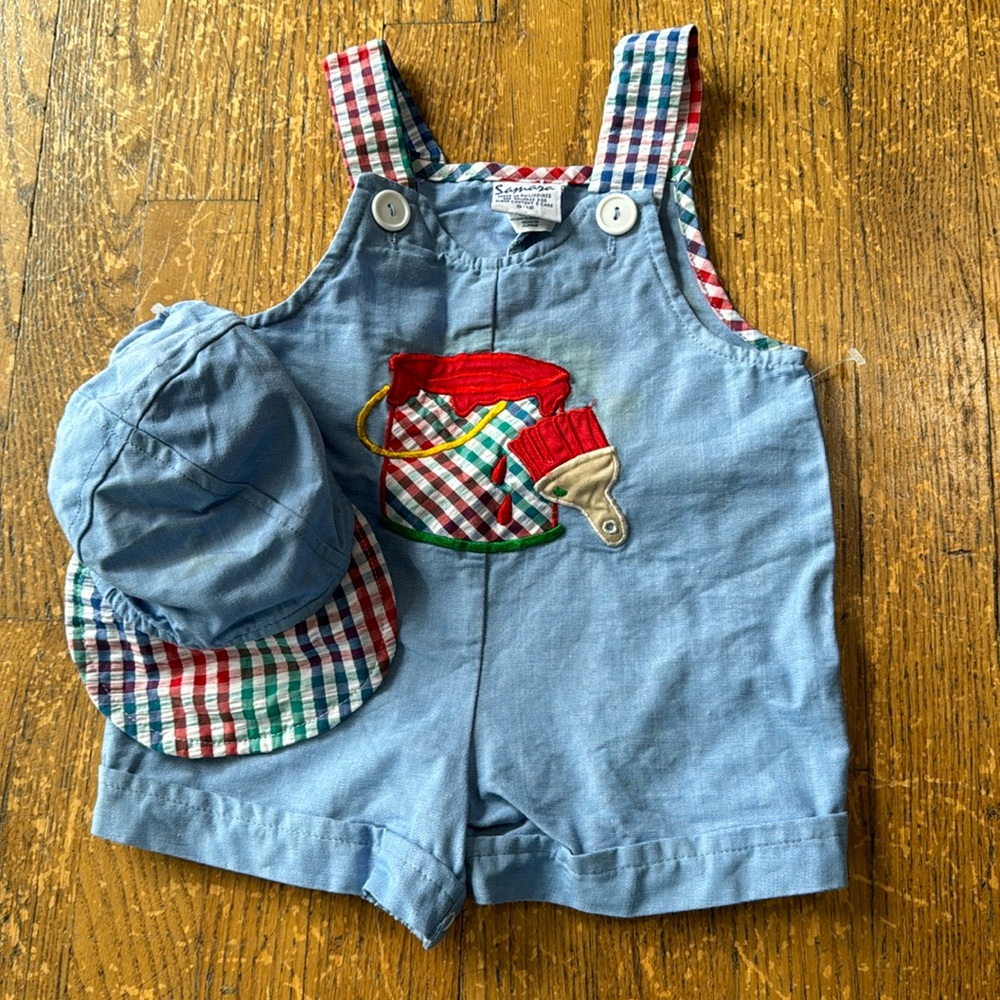 NWOT. boys short all/baseball cap from Samara. Size 12 mo